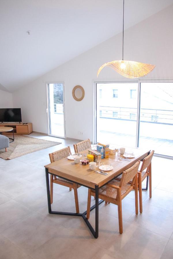 Appartement T3 A 5 Minutes Du Port Et De La Plage 37 Saint-Cyr-sur-Mer Bagian luar foto
